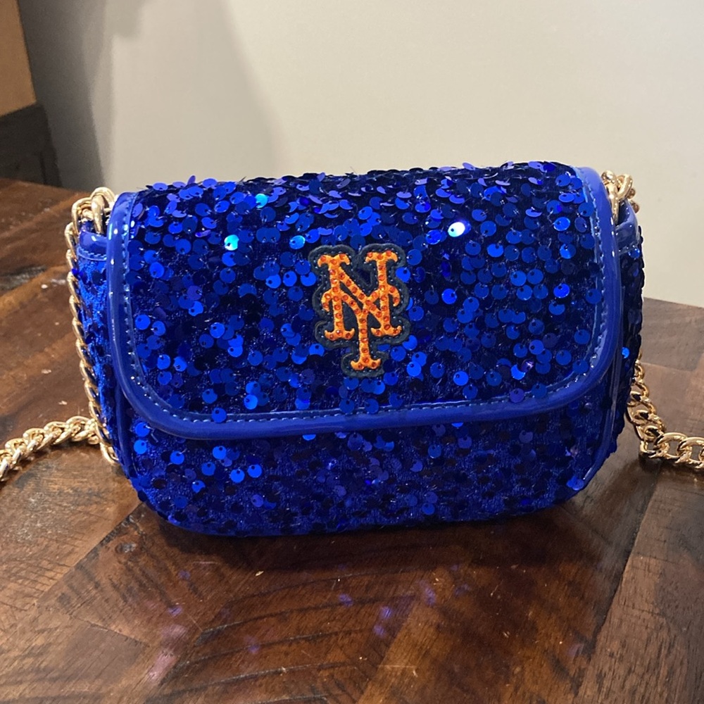 NWT Fabgating New York Mets sequined crossbody purse 🎁